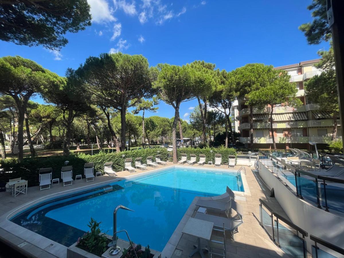 Hotel Rosen Garden Milano Marittima Luaran gambar